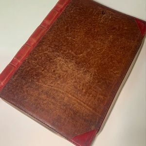 Twelve South Book Book case for laptop